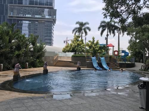 Cosmy Orchard Apartment Surabaya Exterior photo