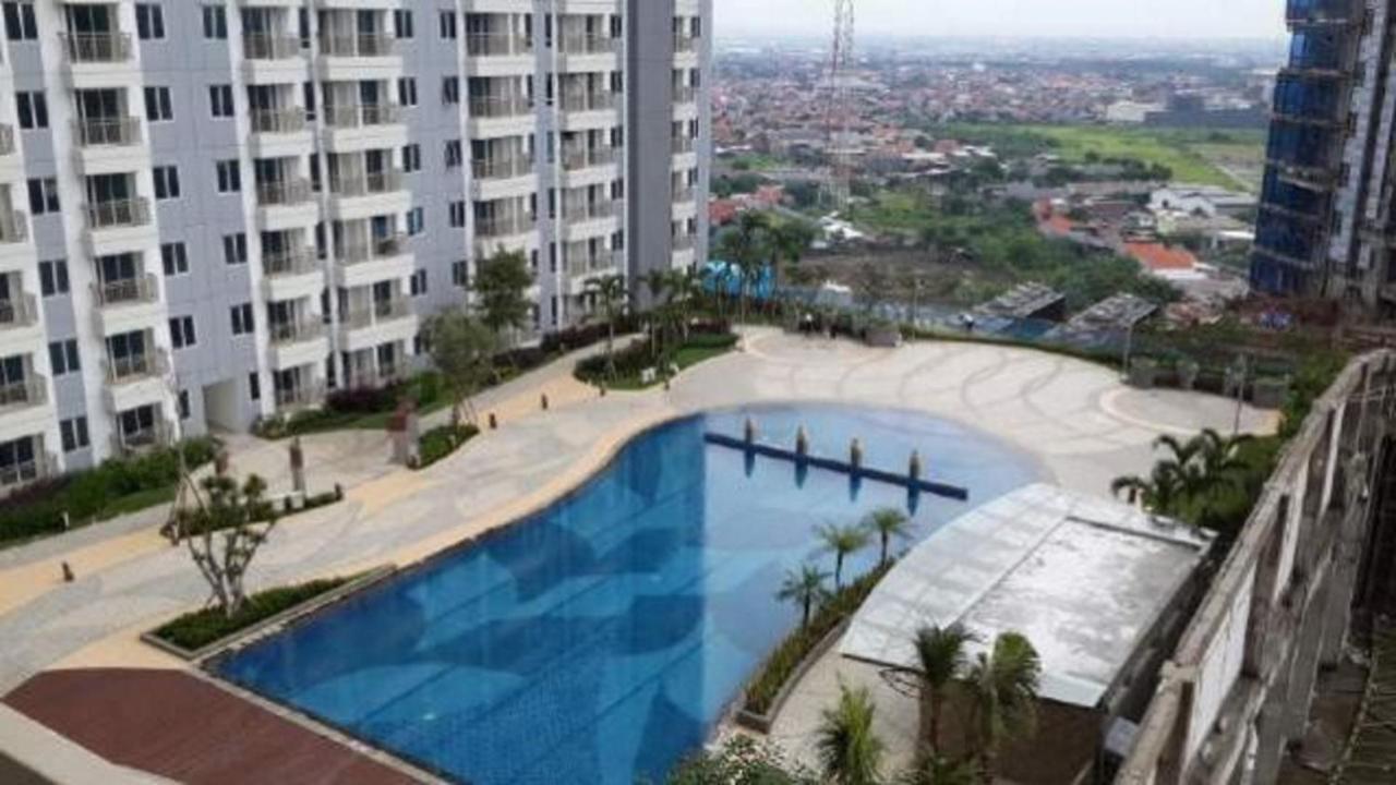 Cosmy Orchard Apartment Surabaya Exterior photo